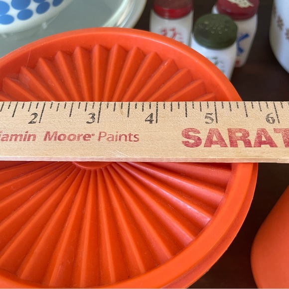 Vintage Tupperware Servalier Orange Canister Collection🧡 - Picture 8 of 10